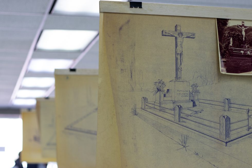 Biblioteca Pedro Grases Exposición «Roversismo, devoción y eternidad» muestra la belleza de la muerte