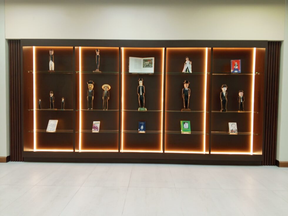 Biblioteca Pedro Grases Huellas de Santidad – Ecos de la ciencia